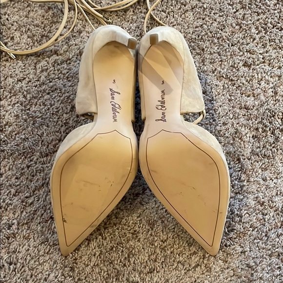 Sam Edelman Elegant Beige Lace-Up Heels
101 - Picture 3 of 4